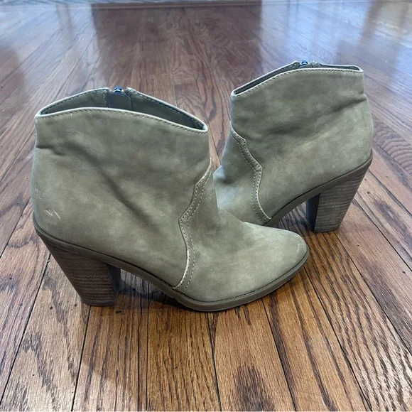 Dolce Vita Cowboy Ankle Boots - size 8 - Picture 3 of 4